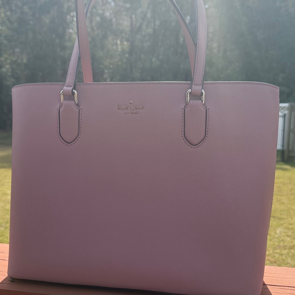 Brand New - some tags still attached Kate Spade Pastel Purple Tote

14 x 11 x 6